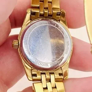 Michael Kors | Accessories | Euc Michael Kors Mk330 Petite  display picture 1